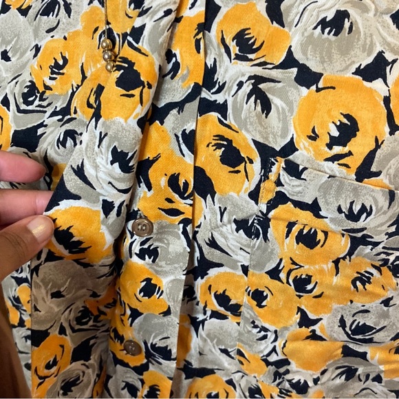 Vintage Yellow Rosy Floral Button Up Blouse - Picture 4 of 7